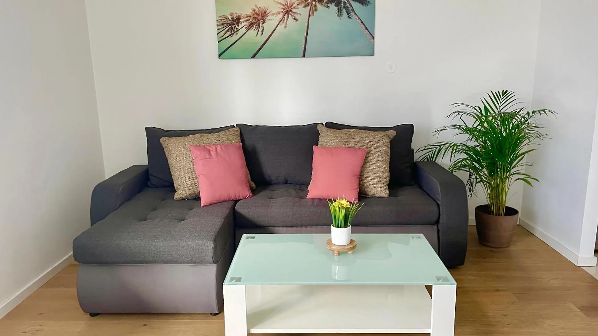 Central Spacious Flat With Balcony City View Wien 0*,  Österrike